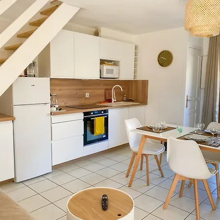 Maison bord de mer en résidence avec piscine Vias Extérieur photo