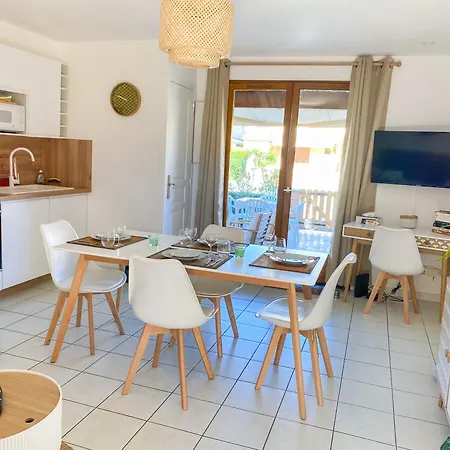 Maison bord de mer en résidence avec piscine Vias Extérieur photo