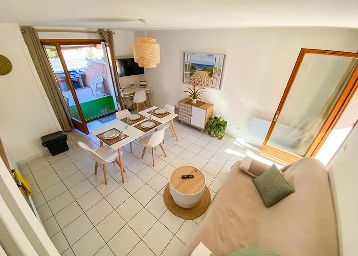 Maison bord de mer en résidence avec piscine